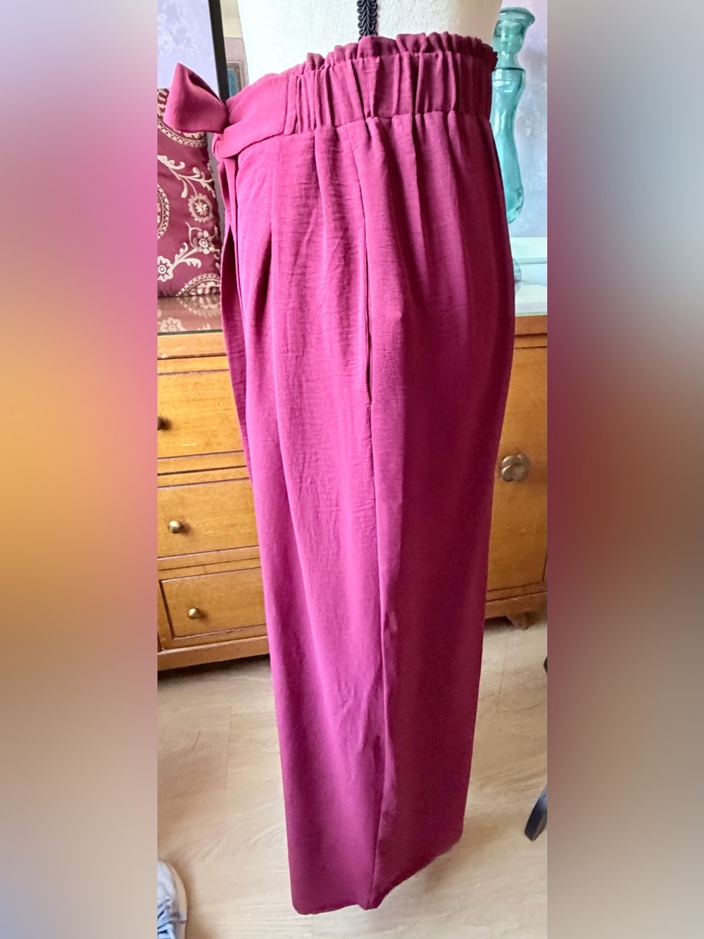 Wide-Leg Tie-Waist Pants in Berry Fuchsia - Picture 6 of 11